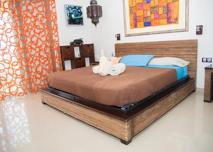 Listen The Views - 223