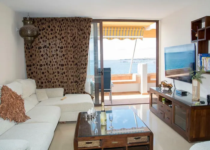 アパート Listen The Views - 223 *