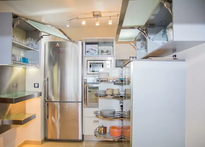 Listen The Views - 223 * 德尔锡伦西奥海岸